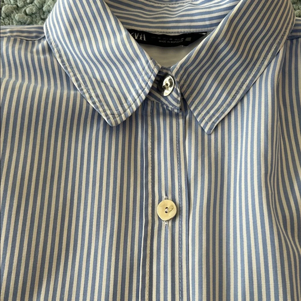 Zara Blue and White Striped Shirt - Picture 2 of 8